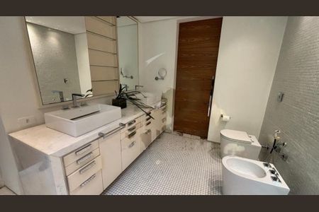 Casa à venda com 4 quartos, 469m² em Jardim Cordeiro, São Paulo