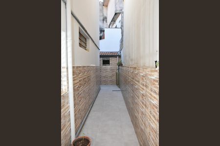 corredor de casa à venda com 4 quartos, 170m² em Vila Galvão, Jundiaí