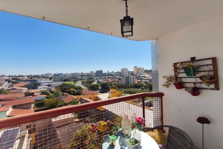 Varanda Suíte de apartamento para alugar com 2 quartos, 70m² em Vila Santana, Campinas