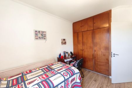 Quarto 2 de apartamento para alugar com 2 quartos, 70m² em Vila Santana, Campinas