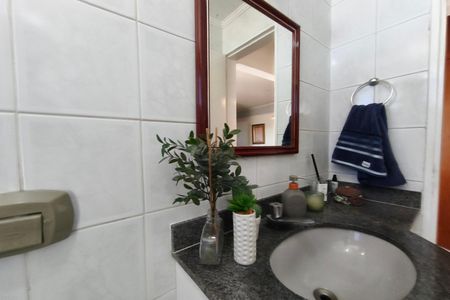 Banheiro Social de apartamento para alugar com 2 quartos, 70m² em Vila Santana, Campinas