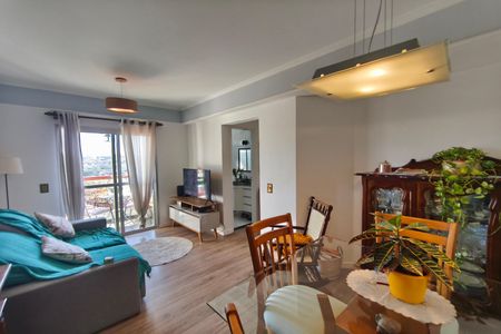 Sala de apartamento para alugar com 2 quartos, 70m² em Vila Santana, Campinas