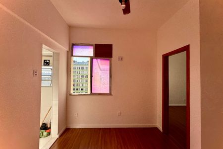 Kitnet/Studio para alugar com 1 quarto, 33m² em Centro, Rio de Janeiro