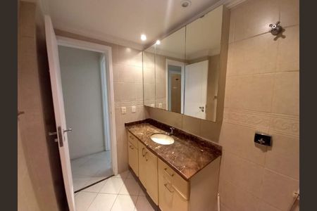 Apartamento à venda com 85m², 3 quartos e sem vaga