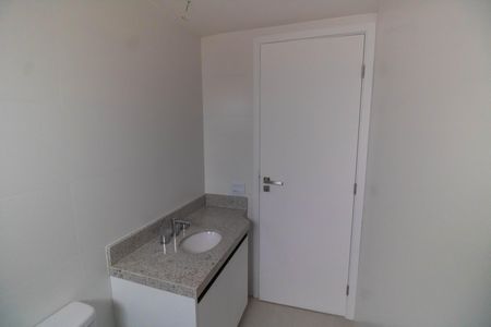 Apartamento para alugar com 140m², 3 quartos e 2 vagas Apartamento para alugar com 140m², 3 quartos e 2 vagasBanheiro Social