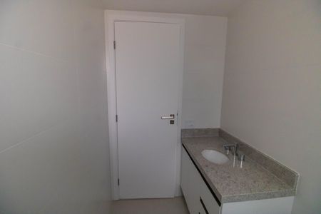 Apartamento para alugar com 140m², 3 quartos e 2 vagas Apartamento para alugar com 140m², 3 quartos e 2 vagasBanheiro da Suíte