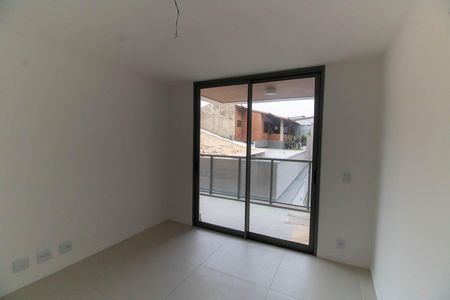 Apartamento para alugar com 140m², 3 quartos e 2 vagas Apartamento para alugar com 140m², 3 quartos e 2 vagasSuíte