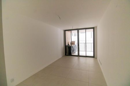 Sala de apartamento para alugar com 3 quartos, 140m² em Marazul, Niterói