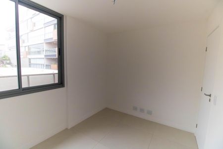 Apartamento para alugar com 140m², 3 quartos e 2 vagas Apartamento para alugar com 140m², 3 quartos e 2 vagasQuarto 2
