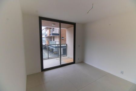 Apartamento para alugar com 140m², 3 quartos e 2 vagas Apartamento para alugar com 140m², 3 quartos e 2 vagasSuíte
