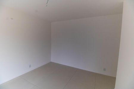 Apartamento para alugar com 140m², 3 quartos e 2 vagas Apartamento para alugar com 140m², 3 quartos e 2 vagasSuíte