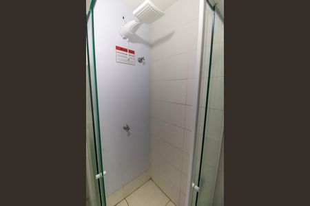 Banheiro de apartamento à venda com 2 quartos, 50m² em Várzea das Moças, Niterói