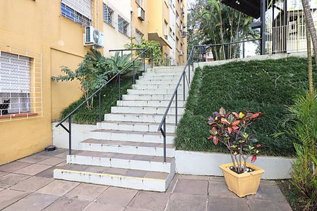Apartamento para alugar com 46m², 1 quarto e sem vagaQuintal do condomínio