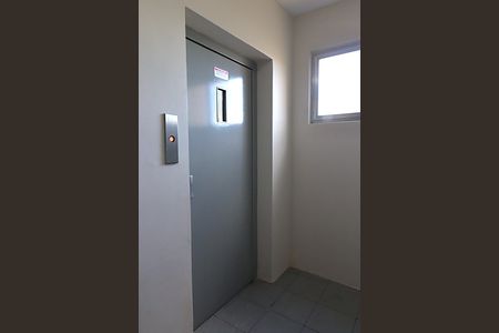 Apartamento para alugar com 46m², 1 quarto e sem vagaÁrea comum - Elevador