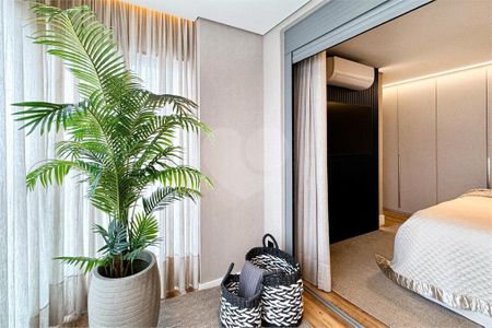 Apartamento à venda com 181m², 3 quartos e 3 vagas