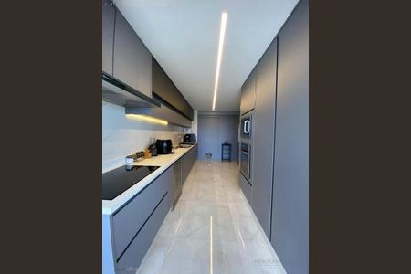 Apartamento à venda com 195m², 4 quartos e 3 vagas