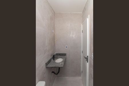 Apartamento à venda com 44m², 2 quartos e 1 vaga Apartamento à venda com 44m², 2 quartos e 1 vagaBanheiro da Suíte