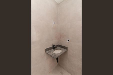 Apartamento à venda com 44m², 2 quartos e 1 vaga Apartamento à venda com 44m², 2 quartos e 1 vagaBanheiro