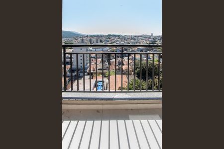 Apartamento à venda com 43m², 2 quartos e 1 vaga Apartamento à venda com 43m², 2 quartos e 1 vagaSala - Varanda