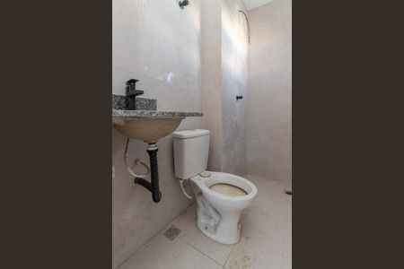 Apartamento à venda com 48m², 2 quartos e sem vaga Apartamento à venda com 48m², 2 quartos e sem vagaBanheiro