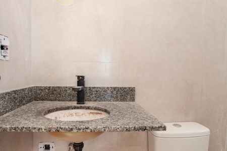 Banheiro da Suíte de apartamento à venda com 2 quartos, 43m² em Vila Nova Mazzei, São Paulo