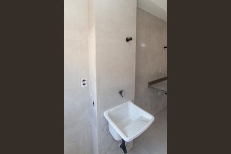 Apartamento à venda com 48m², 2 quartos e sem vaga Apartamento à venda com 48m², 2 quartos e sem vagaCozinha e Área de Serviço