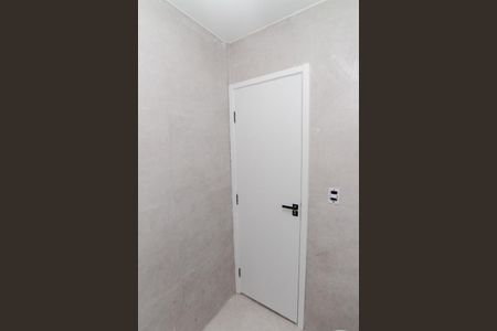 Apartamento à venda com 44m², 2 quartos e sem vaga Apartamento à venda com 44m², 2 quartos e sem vagaBanheiro