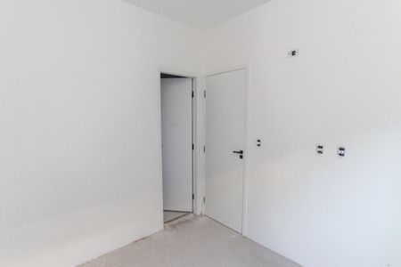 Apartamento à venda com 44m², 2 quartos e sem vaga Apartamento à venda com 44m², 2 quartos e sem vagaSuíte
