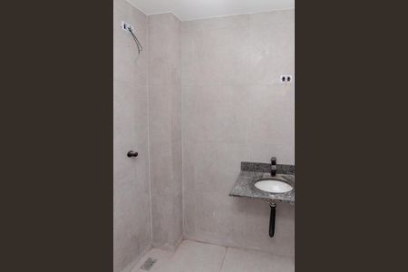 Apartamento à venda com 49m², 2 quartos e sem vaga Apartamento à venda com 49m², 2 quartos e sem vagaBanheiro da Suíte