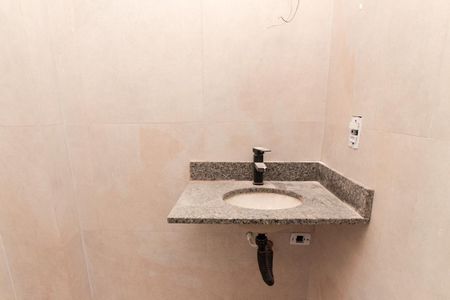 Banheiro da Suíte de apartamento à venda com 2 quartos, 49m² em Vila Nova Mazzei, São Paulo