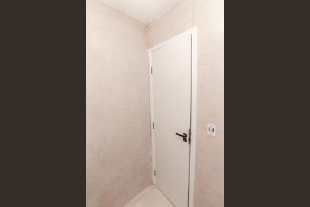 Apartamento à venda com 49m², 2 quartos e sem vaga Apartamento à venda com 49m², 2 quartos e sem vagaBanheiro da Suíte