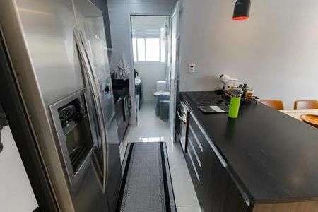 Apartamento à venda com 67m², 2 quartos e 1 vaga