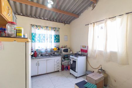Cozinha de casa para alugar com 2 quartos, 40m² em Vila Veloso, Carapicuíba