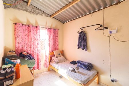 Casa para alugar com 2 quartos, 40m² em Vila Veloso, Carapicuíba