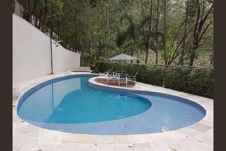 Apartamento à venda com 195m², 3 quartos e 3 vagas