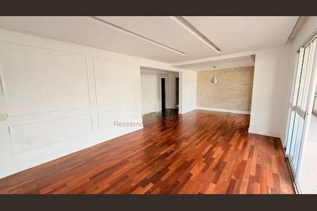 Apartamento à venda com 195m², 3 quartos e 3 vagas