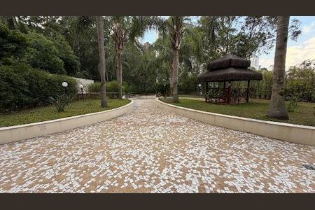 Apartamento à venda com 195m², 3 quartos e 3 vagas