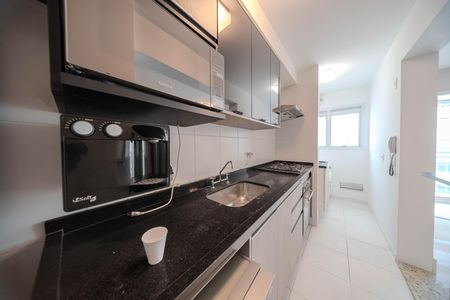 Apartamento para alugar com 56m², 2 quartos e 1 vaga Apartamento para alugar com 56m², 2 quartos e 1 vagaCozinha
