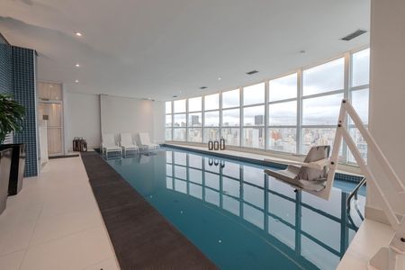 Apartamento para alugar com 56m², 2 quartos e 1 vaga Apartamento para alugar com 56m², 2 quartos e 1 vagaÁrea comum - Piscina