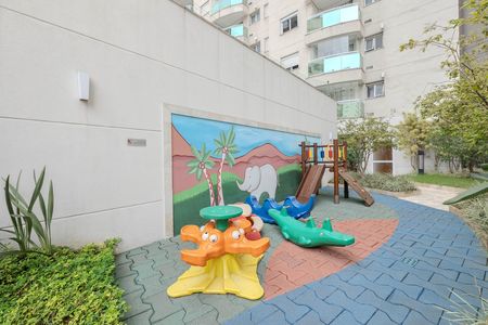 Apartamento para alugar com 56m², 2 quartos e 1 vaga Apartamento para alugar com 56m², 2 quartos e 1 vagaÁrea comum - Playground