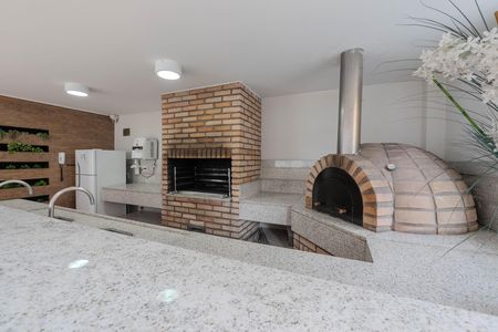 Apartamento para alugar com 56m², 2 quartos e 1 vaga Apartamento para alugar com 56m², 2 quartos e 1 vagaÁrea comum - Churrasqueira