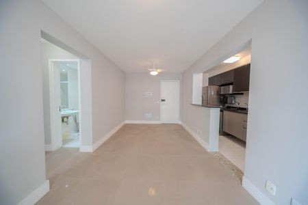 Apartamento para alugar com 56m², 2 quartos e 1 vaga Apartamento para alugar com 56m², 2 quartos e 1 vagaSala