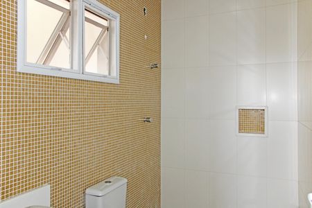 Casa de condomínio para alugar com 300m², 3 quartos e 4 vagasBanheiro 1