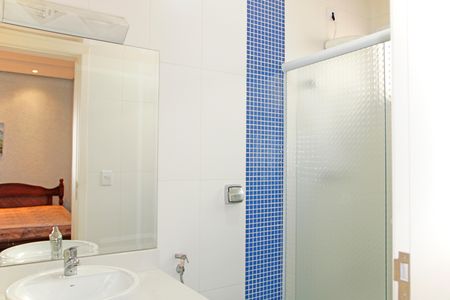 Casa de condomínio para alugar com 300m², 3 quartos e 4 vagasSuíte 1 Banheiro
