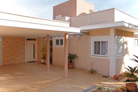 Casa de condomínio para alugar com 300m², 3 quartos e 4 vagasÁrea externa