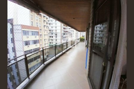Apartamento para alugar com 6 quartos, 240m² em Tijuca, Rio de Janeiro