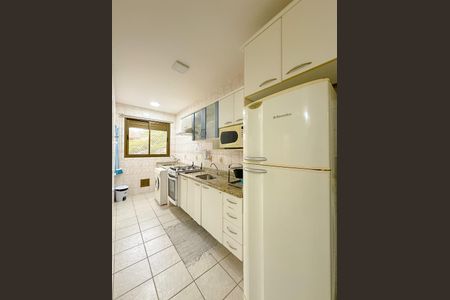 Cozinha de apartamento para alugar com 2 quartos, 100m² em Jurerê, Florianópolis