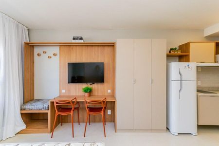 Sala de apartamento para alugar com 1 quarto, 40m² em Passo d’Areia, Porto Alegre