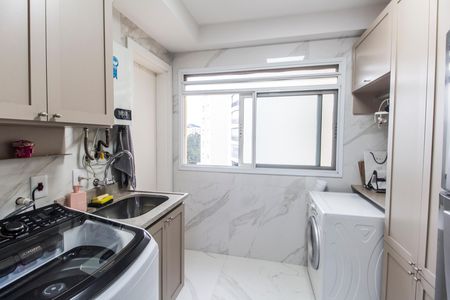 Apartamento à venda com 133m², 3 quartos e 2 vagas Apartamento à venda com 133m², 3 quartos e 2 vagasÁrea de Serviço