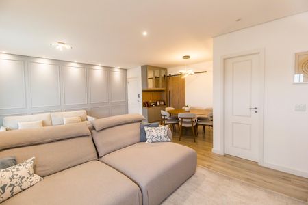 Apartamento à venda com 133m², 3 quartos e 2 vagas Apartamento à venda com 133m², 3 quartos e 2 vagasSala